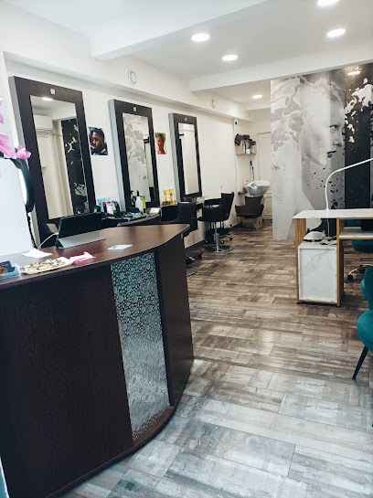 Jollof Coiffure Afro - Européen Coiffeur à Toulouse