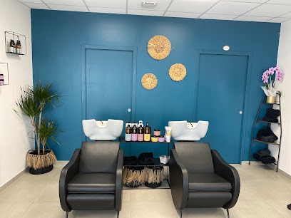 Le Salon By Mélissa & Head Spa, Salon de Coiffure à Varrains
