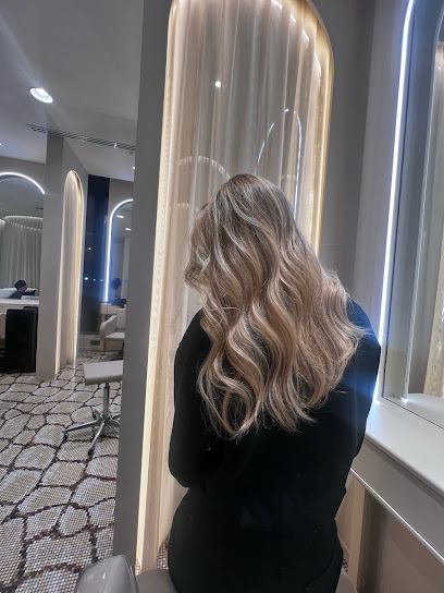 Eleni Hagos Studio Coiffeur à Paris 08
