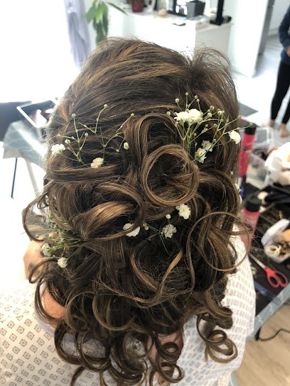 Demelcoiff, Salon de Coiffure à Mainvilliers