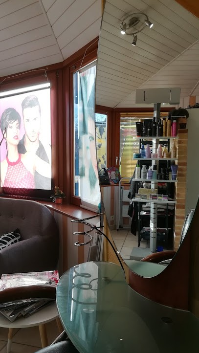 Eden Coiffure, Salon de Coiffure à Andouillé