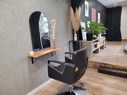 Chez Max Coiffeur à Angers