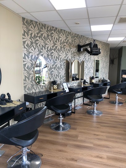 Créa'tifs Câlins, Salon de Coiffure à Cholet