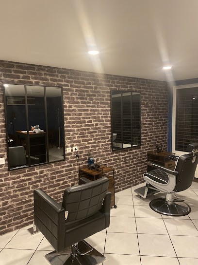 Nouvel Eclat, Salon de Coiffure à Montreux-Vieux