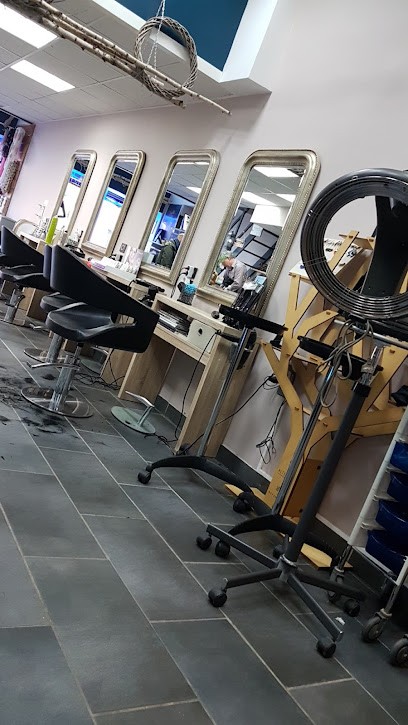 Salon Rénovatif Coiffure, Salon de Coiffure à Douchy-les-Mines