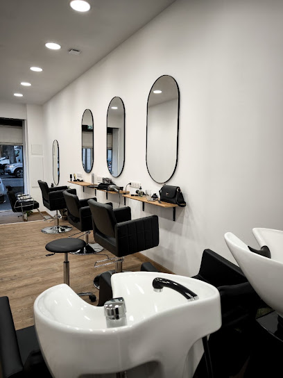 Più Coiffure Coiffeur à Marseille 06