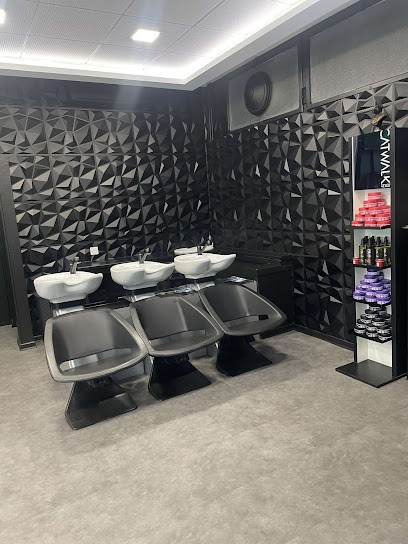 Anubis Barber, Salon de Coiffure à Thionville