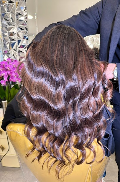 PATRICK & MARCEL PARIS, Salon de Coiffure à Paris 08