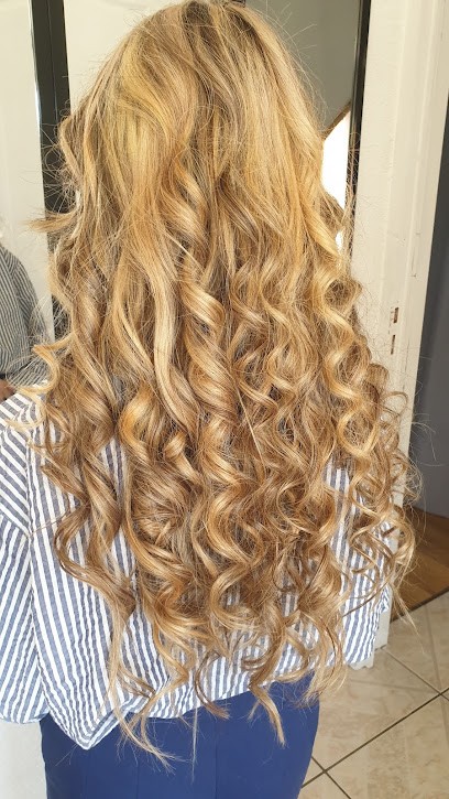 L'ATELIER DE BAZIA, Coiffeur à Domicile à Provenchères-lès-Darney