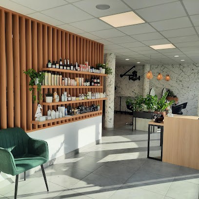 Ombre Et Lumière Coiffure - Saint Julien De Concelles, Salon de Coiffure à Saint-Julien-de-Concelles