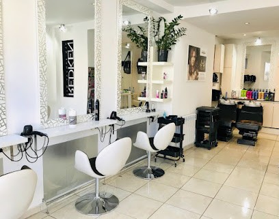 Le Salon, Salon de Coiffure à Yerres