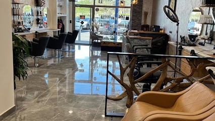 Salon Beauty Shine, Salon de Coiffure à Juvignac