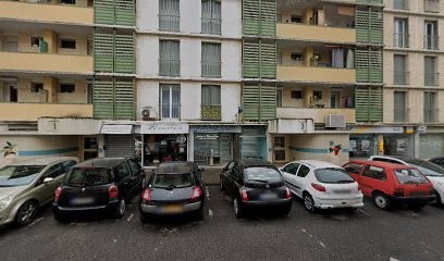 C.H Coiffure, Salon de Coiffure à Alès