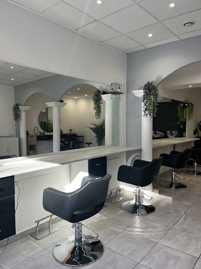 PJ Capelli-MAISON DE COIFFURE - ESTHÉTIQUE, Salon de Coiffure à Roquevaire