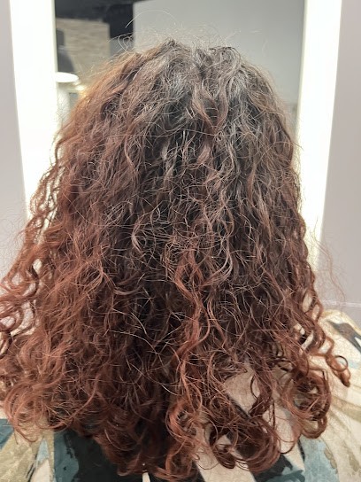 Mon Coiffeur Exclusif Mâcon - Ccial Auchan, Salon de Coiffure à Mâcon