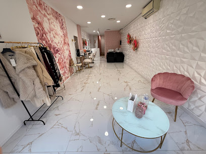 M' Hair & Beauty Coiffeur à Istres
