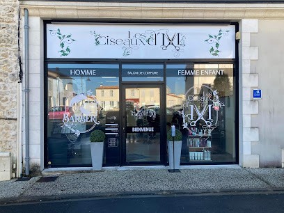 Les Ciseaux D’M, Salon de Coiffure à Cabariot