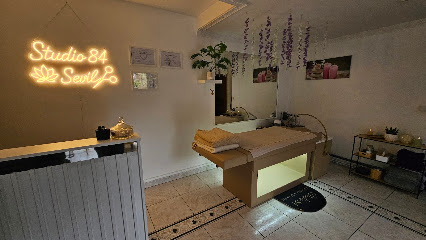 Studio 84 Coiffure & Head Spa Coiffeur à Eaubonne