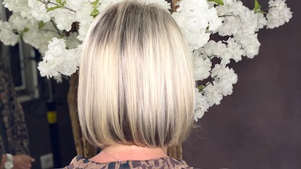 Couleurs Latine | Salon De Coiffure - Coiffure à Six-Fours-Les-Plages, Salon de Coiffure à Six-Fours-les-Plages