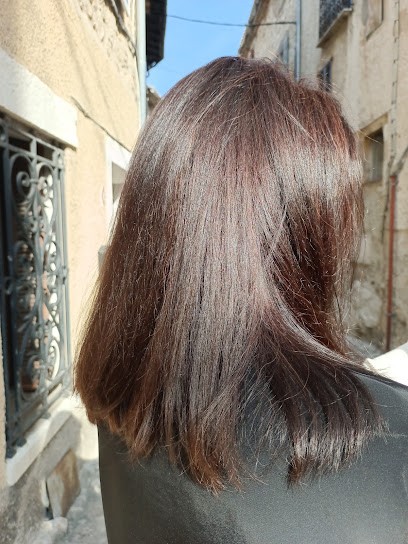 Bulle D'Hair Coiffure, Salon de Coiffure au Broc