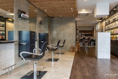 Mi-Ange Mi-Démon Artisan Coiffeur, Salon de Coiffure à Rezé