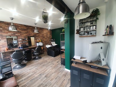 Le Shelby, Salon de Coiffure à Vineuil-Saint-Firmin