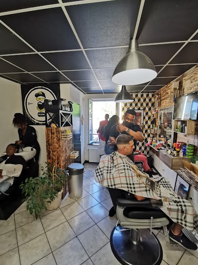 Alpha Barber, Barbier à Bayecourt