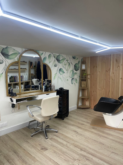 La Cabine; Coiffure Bien Etre & Head Spa Coiffeur à Argenton-sur-Creuse