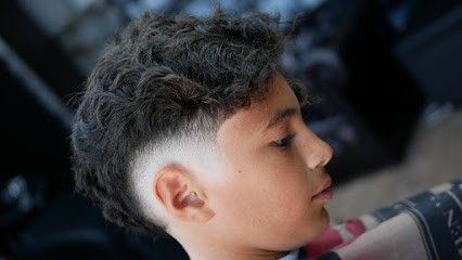 LA BARBE DE PAPA / Rdv En Ligne Sur TREATWELL, Barbier à Neuville-sur-Saône