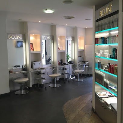 Jean Claude BIGUINE., Salon de Coiffure à Levallois-Perret