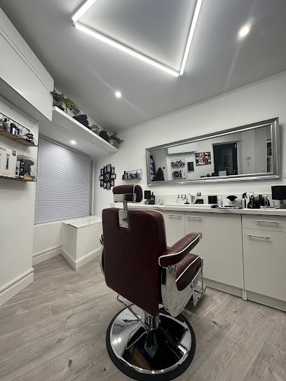 Laurine B, Barbier à Chalon-sur-Saône