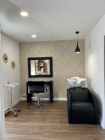 Guillaume Bouvier Coiffeur à Betton