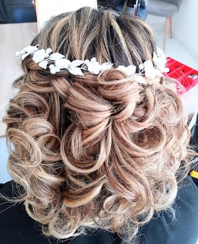 Jennif'hair, Coiffeur à Domicile à Septeuil
