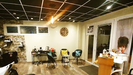 Céline'R, Salon de Coiffure à Saint-Brès