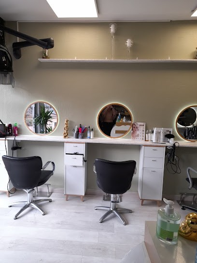 Salon D'ange, Salon de Coiffure à Saint-Cyprien