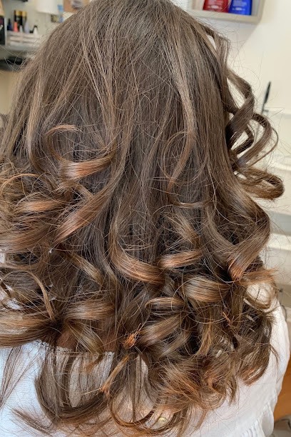 Sandrine Tomas Coiffure, Coiffeur à Domicile à Cléry-Saint-André