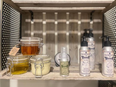 𝙹’𝙽𝙰 Coiffeur Barbier, Salon de Coiffure à San-Giuliano