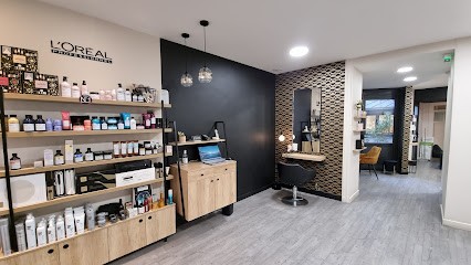 Votre Salon, Salon de Coiffure à Laval