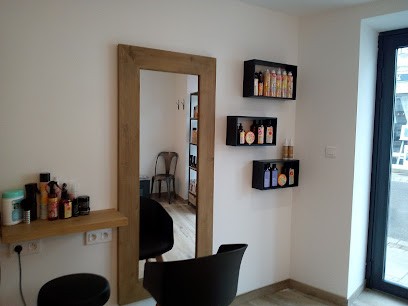 L ATELIER COIFFURE, Salon de Coiffure à Névez