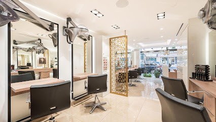 Salon De Coiffure Yannick Robin, Salon de Coiffure à Versailles