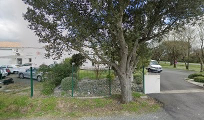 Maëva - Coiffeuse privée à domicile, Coiffeur à Domicile à L'Éguille