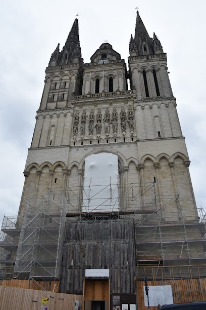 Fée n'home men, Salon de Coiffure à Angers
