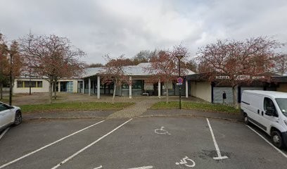 Symbiose Artisans Coiffeurs, Salon de Coiffure à Landerneau