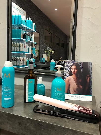 Effet MIROIR, Salon de Coiffure au Genest-Saint-Isle