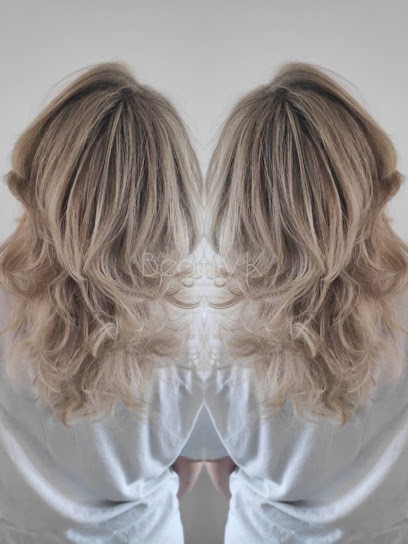 Les Coiffures De Kaithleen, Coiffeur à Domicile à Veuzain-sur-Loire