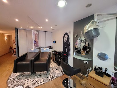 Forme Et Couleur, Salon de Coiffure à Fressenneville