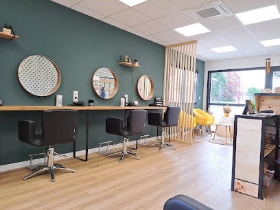 Le Salon D'elo Coiffeur à Castaignos-Souslens