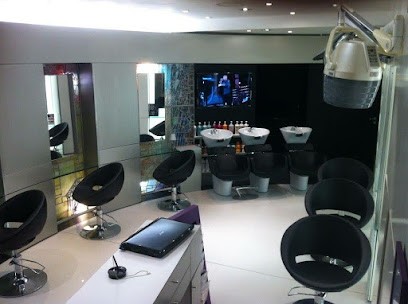 Coiffeur Visagiste Feeling, Salon de Coiffure à Ploemeur