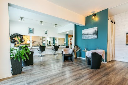 Salon De Coiffure Au Natur'L, Salon de Coiffure à Saint-Sulpice-de-Faleyrens