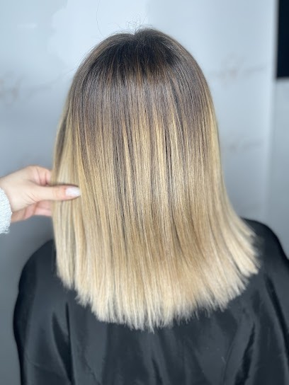 Beautyfly Colors, Salon de Coiffure à Craintilleux